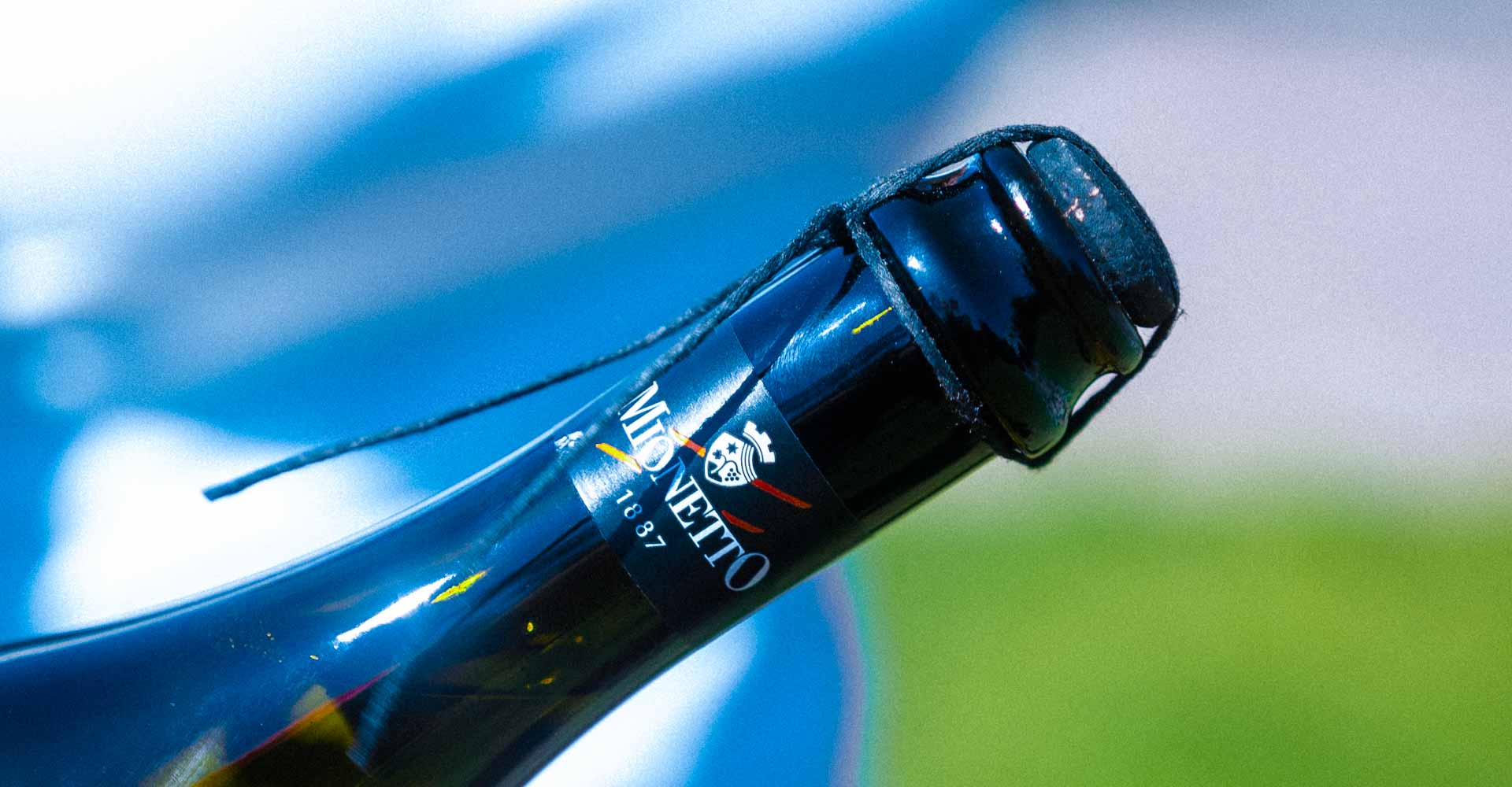 Prosecco podle uzávěru - korek se šňůrkou nebo bez